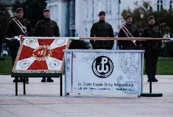 13. Śląska Brygada Obrony Terytorialnej otrzymała sztandar wojskowy.