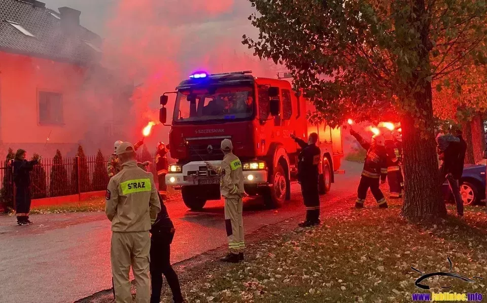 Ochotnicza Straż Pożarna w Sadowie zaprezentowała nowy wóz strażacki