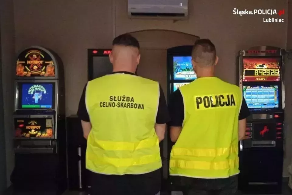 Policja ujawniła nielegalne automaty do gier w Koszęcinie